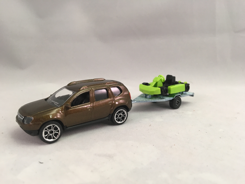 Illustration for article titled Wagon Wednesday: Majorette Dacia Duster/go cart trailer
